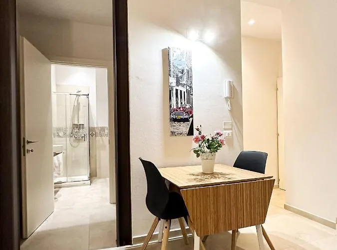 B&B A 2 Passi 파엔차